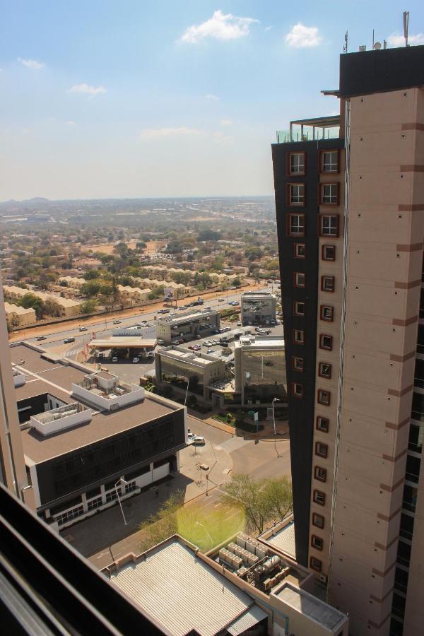Green Avenue Apartments Gaborone Esterno foto