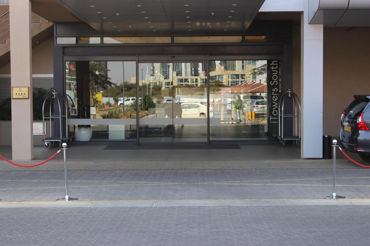Green Avenue Apartments Gaborone Esterno foto