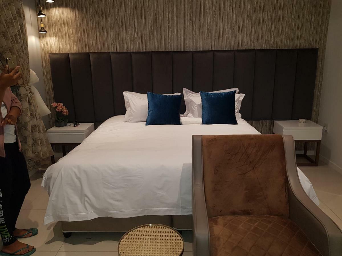 Green Avenue Apartments Gaborone Esterno foto